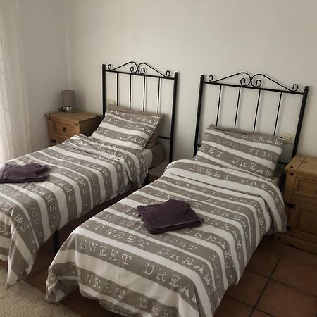 Puerto De Mazarron Large House With Roof Terrace & Sea Views-5 Guests Have 3 Bedrooms & 1 To 4 Guests Have 2 Bedrooms Kültér fotó