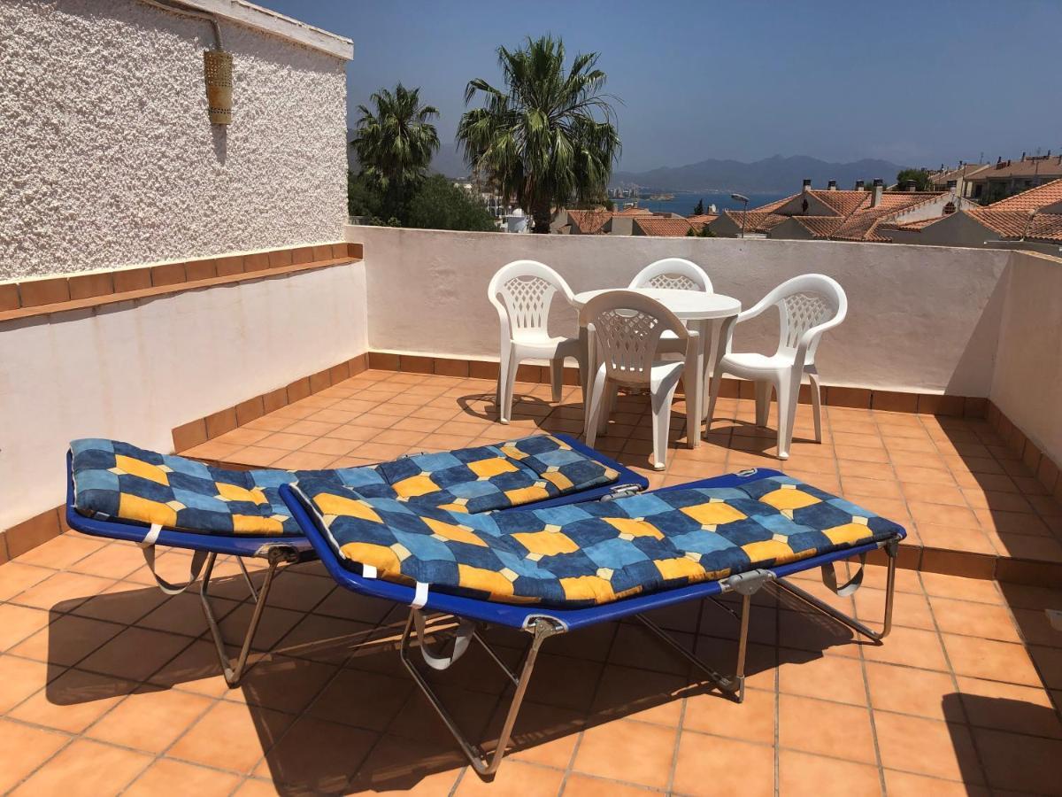 Puerto De Mazarron Large House With Roof Terrace & Sea Views-5 Guests Have 3 Bedrooms & 1 To 4 Guests Have 2 Bedrooms Kültér fotó