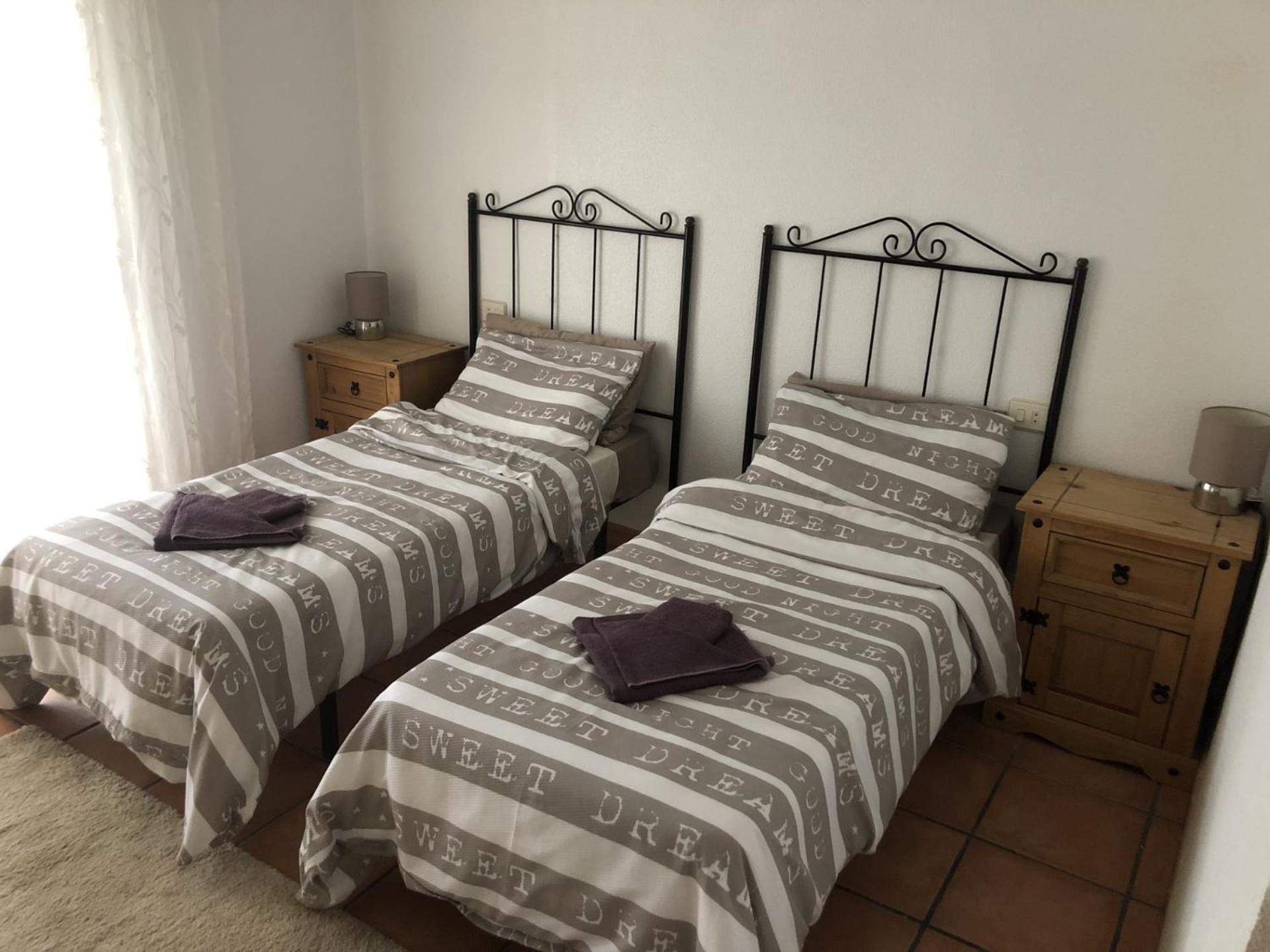 Puerto De Mazarron Large House With Roof Terrace & Sea Views-5 Guests Have 3 Bedrooms & 1 To 4 Guests Have 2 Bedrooms Kültér fotó